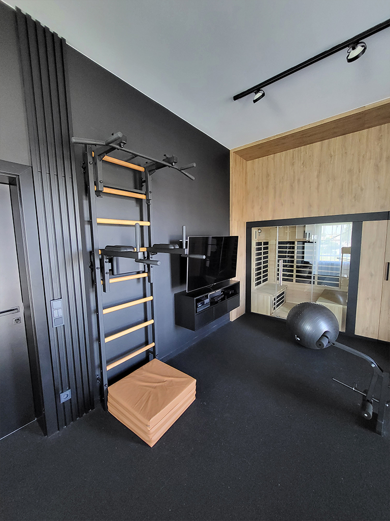 Gymnastic wall bars for home